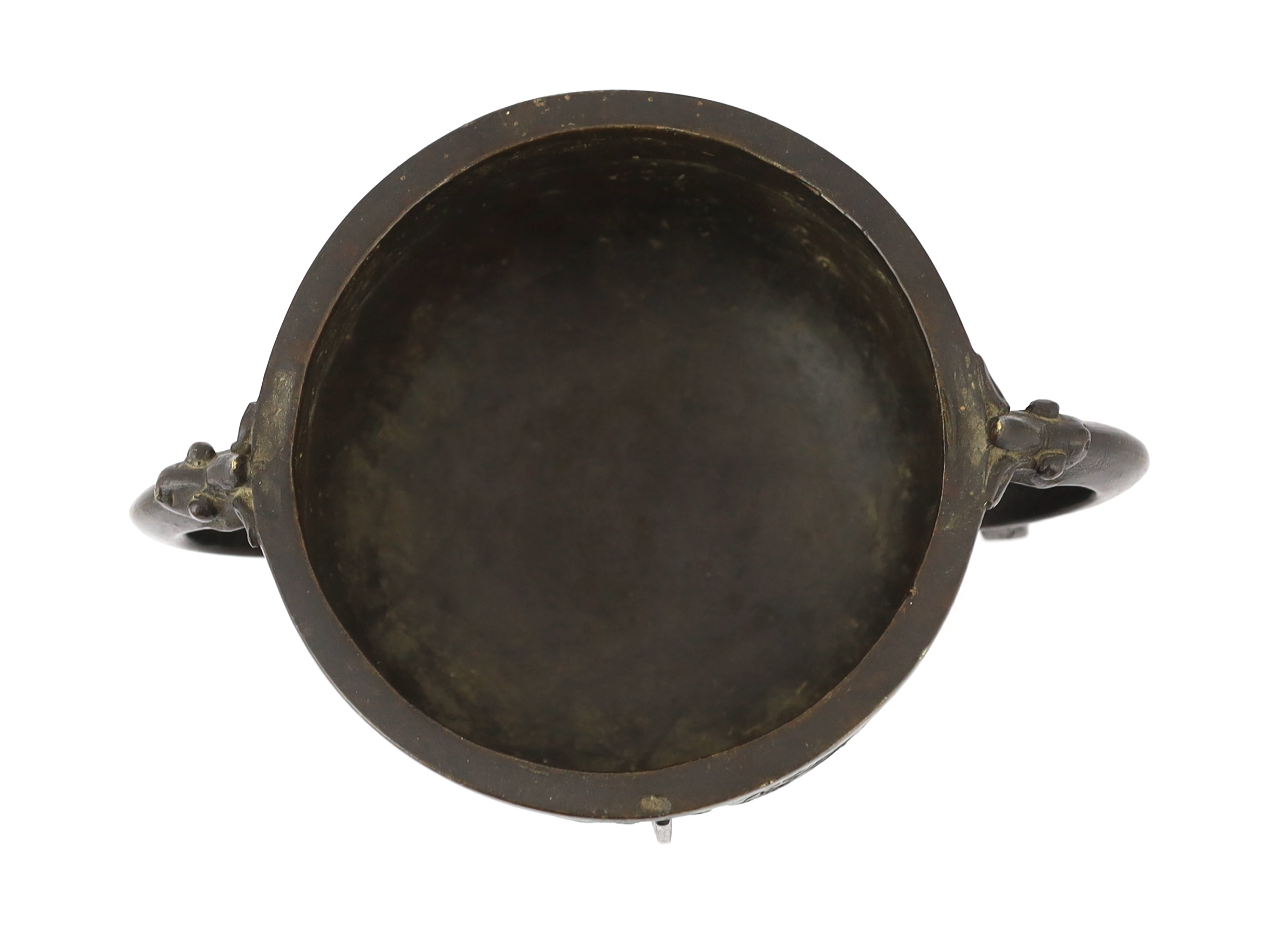 A large Chinese archaistic bronze censer, gui, 17th century
